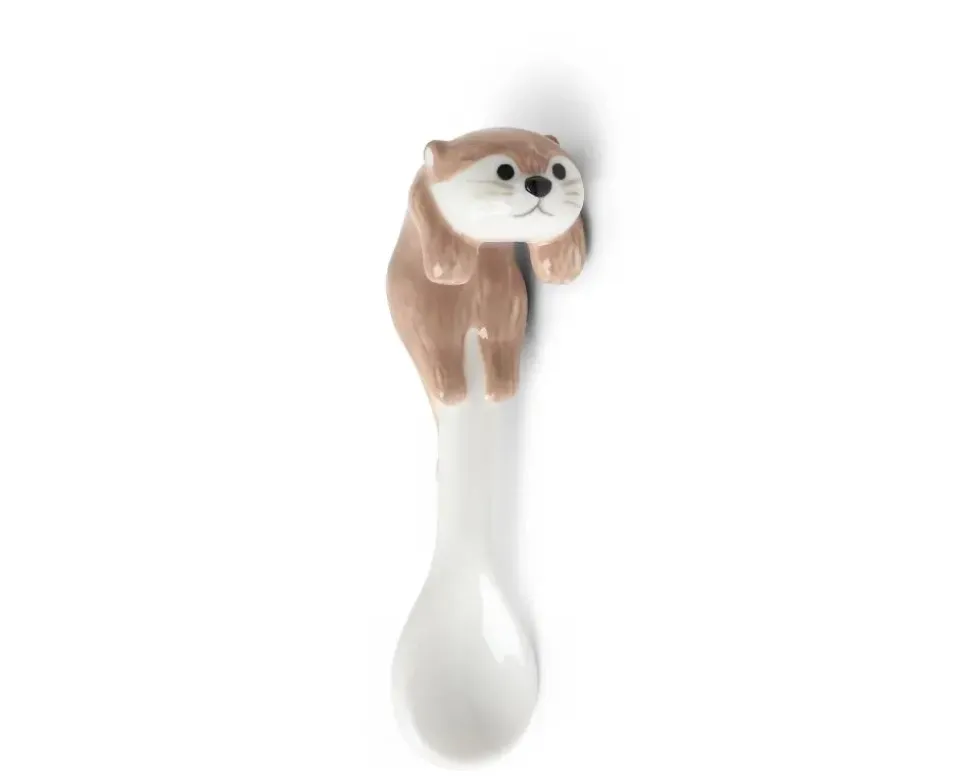 hanging_spoon_otter_light_1.webp MIYA Company Other^Hanging Spoon Otter Light Brown